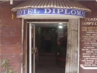Hotel Diplomat Kolkata Ngoại thất bức ảnh